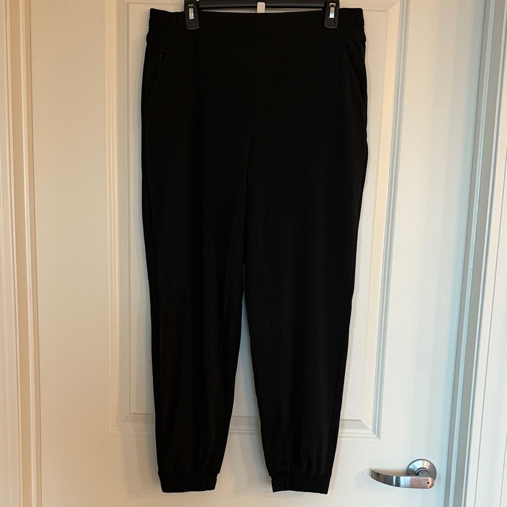Athleta Fully Lined Black Jogger Pants